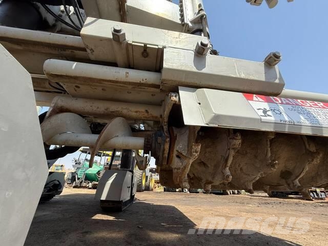 Power Curber 5700D معدات البناء - غير ذلك