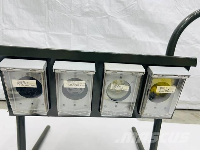 Power Distribution Feed Through Panel w/ NEMA Cords Pig 其他