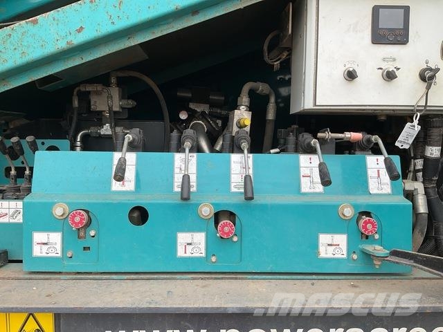 Powerscreen 1400X Screeners