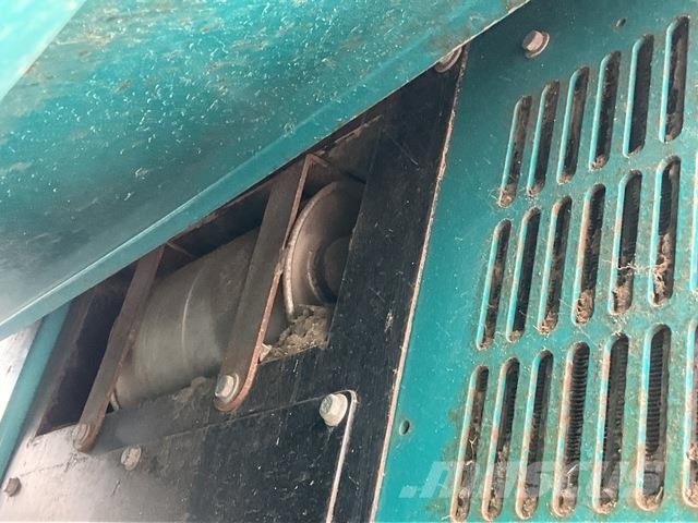 Powerscreen 1400X Screeners