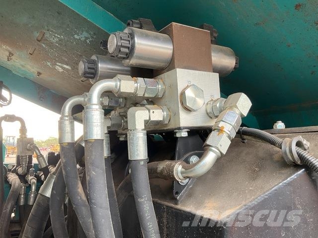 Powerscreen 1400X Screeners