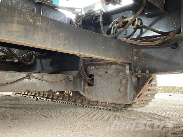 Powerscreen 1400X Screeners