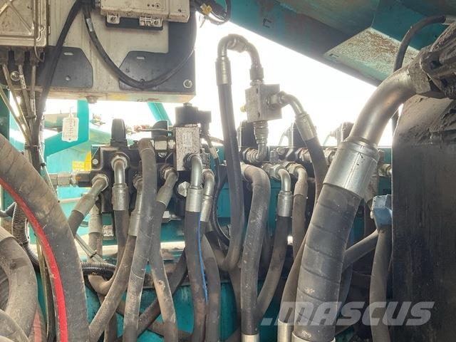 Powerscreen 1400X Screeners