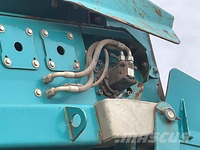 Powerscreen 1400X Screeners