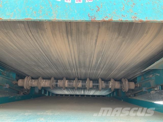 Powerscreen 1400X Screeners