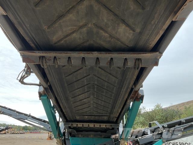 Powerscreen 1400X Screeners