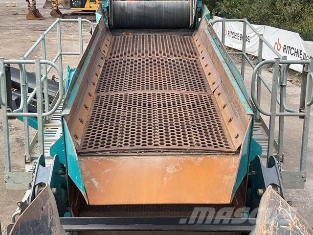 Powerscreen 1400X Screeners