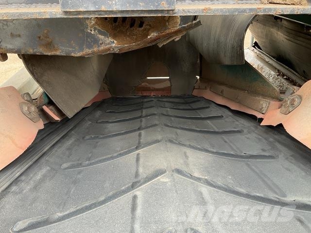 Powerscreen 1400X Screeners
