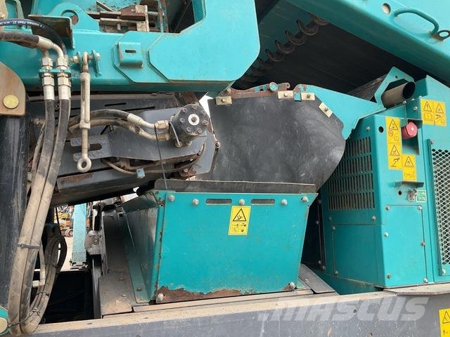 Powerscreen 1400X Screeners