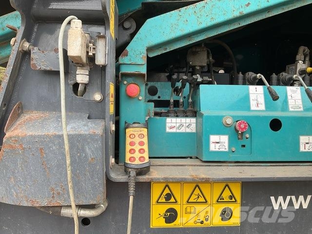 Powerscreen 1400X Screeners