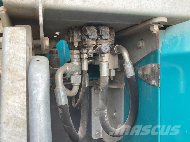 Powerscreen Trakpactor 260 Crushers