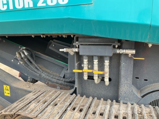Powerscreen Trakpactor 260 Crushers