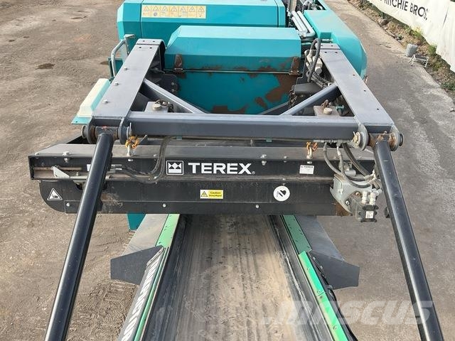 Powerscreen Trakpactor 260 Crushers