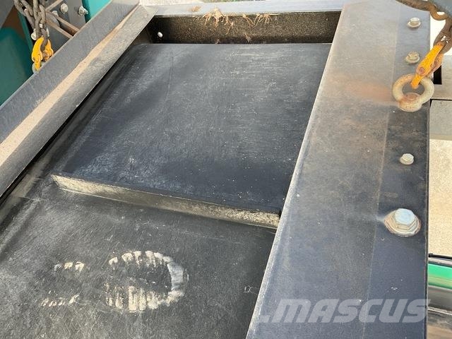 Powerscreen Trakpactor 260 Crushers