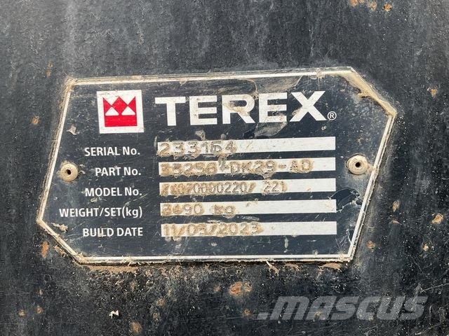 Powerscreen Trakpactor 260 Crushers