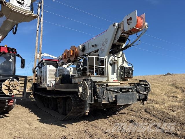 PowerTraxx PT15 Tracked cranes