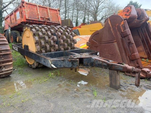 Pull Behind Compactor Vontatott vibrátoros hengerek