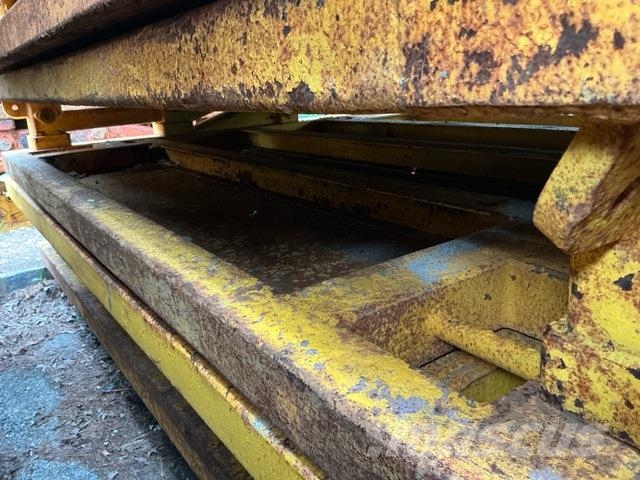 Qty of 1 8 ft x 10 ft (4 in Wall) TSS - SW HE Drilling equipment accessories and spare parts