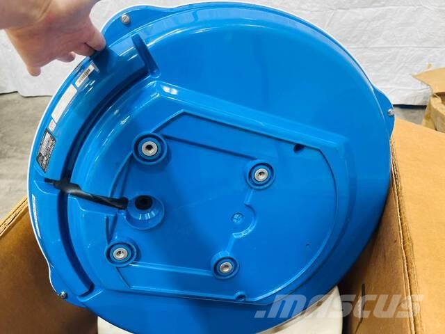 Quantity (2) Furuno RSB-0017 Marine Radar Radome 2 ワークボート/バージ/艀