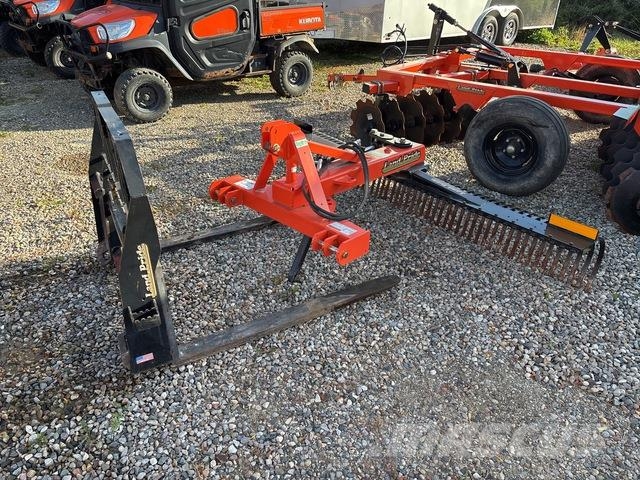  Quantity of (1) Land Pride LR3796 Landscape Rake & Būvniecība- Citi