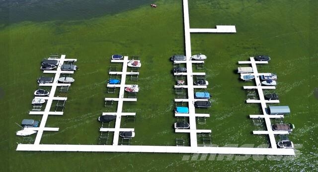Quantity of (136) Dock Строителство - Други