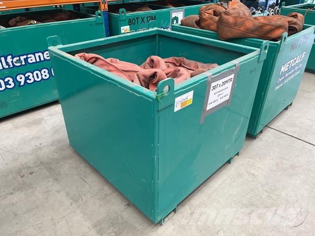  Quantity of (2) 30t x 20 m Soft Round Sling Other