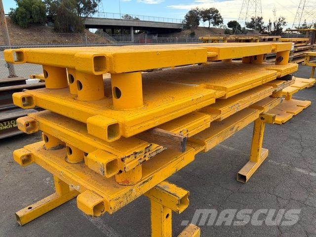 Quantity of (2) 4 ft x 12 ft (4 in Wall) Trench Sh Drilling equipment accessories and spare parts
