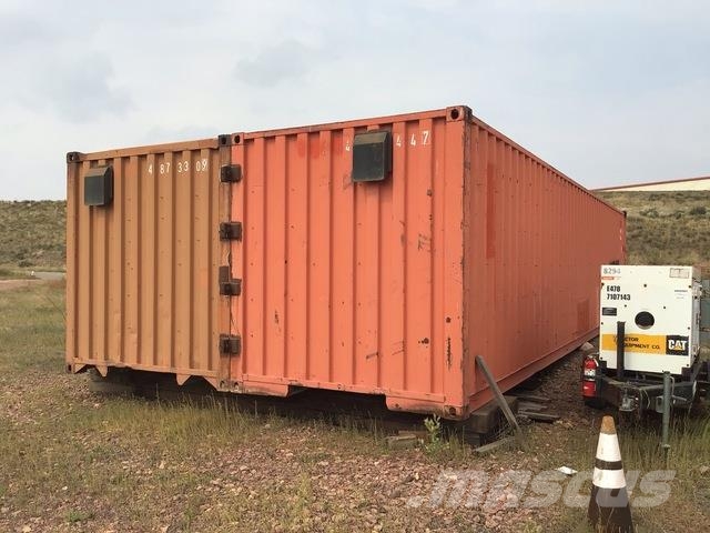  Quantity of (2) 40 ft Standard Storage Container Storage containers