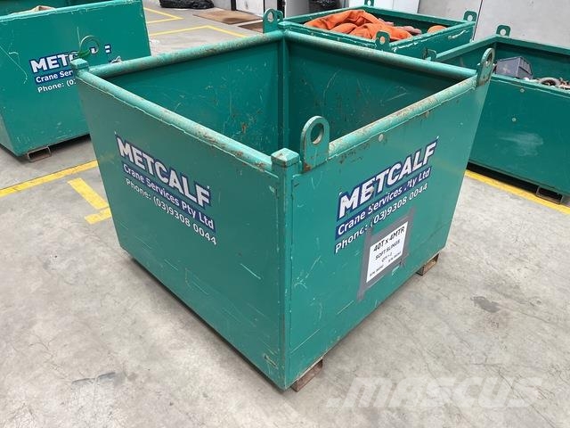 Quantity of (2) 40 t x 4 m Soft Sling Other