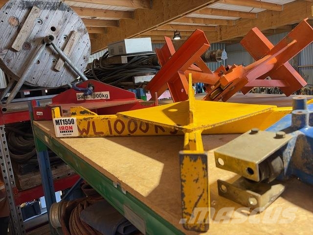  Quantity of (2) Spreader Bar Other components