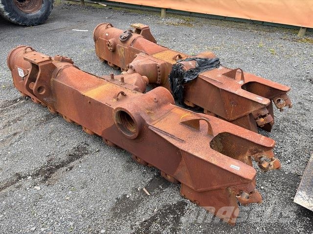 Quantity of (2) Track Frames - Fits Cat D6 Építőipar - Egyebek