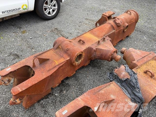 Quantity of (2) Track Frames - Fits Cat D6 Anlegg - Annet