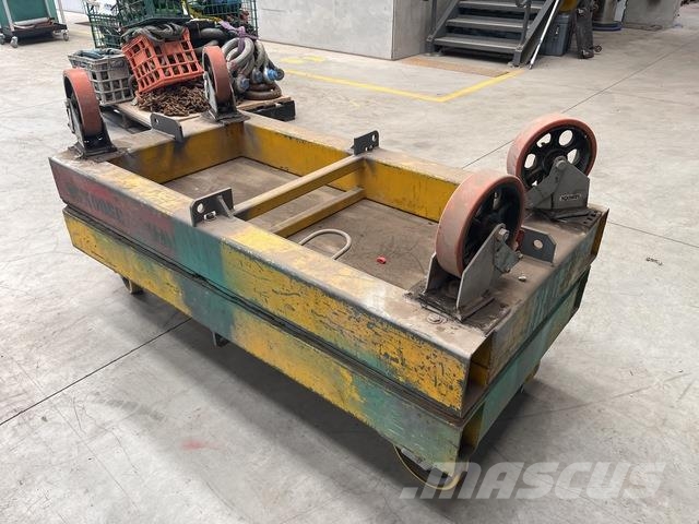  Quantity of (2) Trolley's معدات البناء - غير ذلك