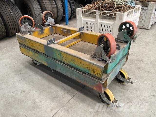 Quantity of (2) Trolley's معدات البناء - غير ذلك