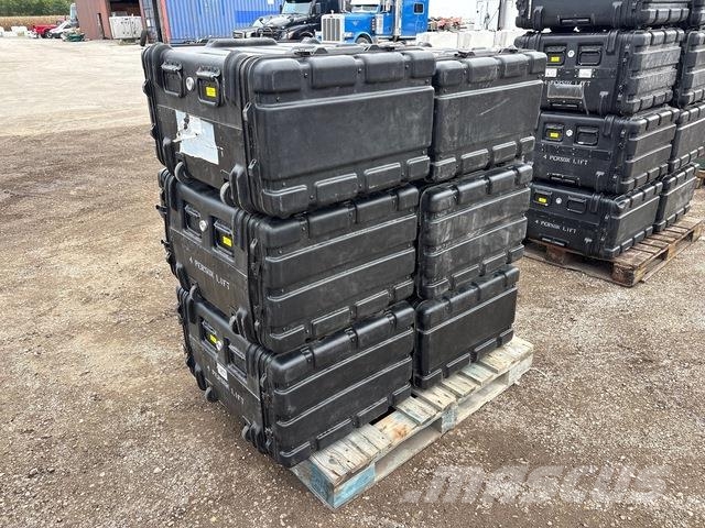  Quantity of (27) Military Grade Server Cases - 5U  일렉트로닉스