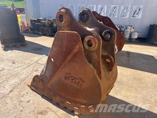 Quantity of (3) Digging Excavator Bucket - Fits Ca Andet tilbehør