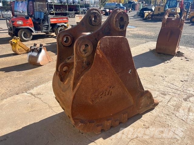 Quantity of (3) Digging Excavator Bucket - Fits Ca Andet tilbehør
