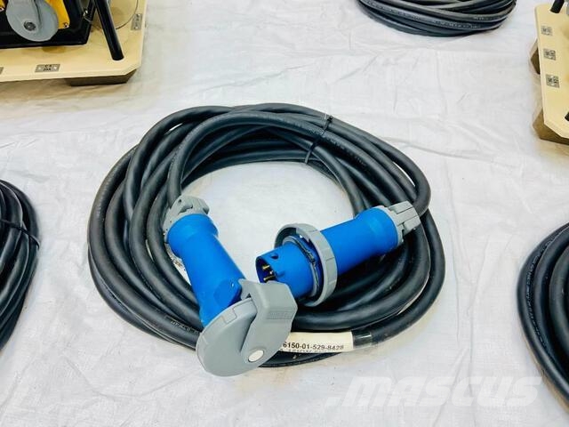Quantity of (3) LEX 5 KW-0 Power Distribution Spid 건설 장비 - 기타