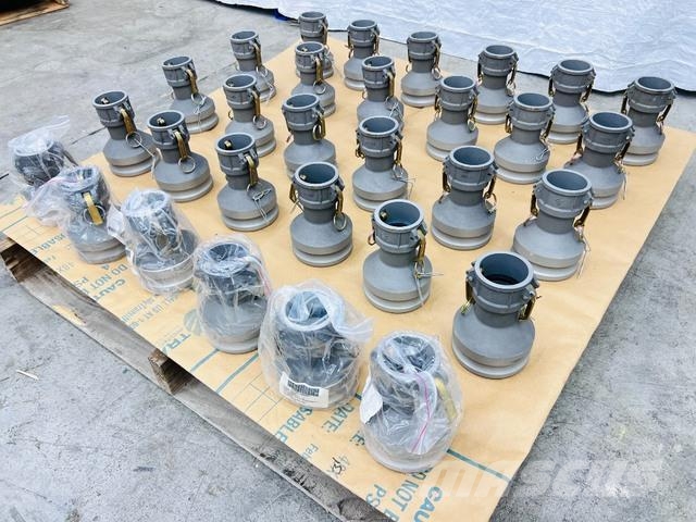 Quantity of (30) 4 in to 2 in Quick Connects Reduc Строителство - Други