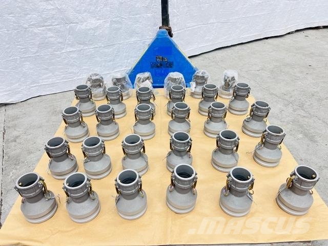  Quantity of (30) 4 in to 2 in Quick Connects Reduc Other