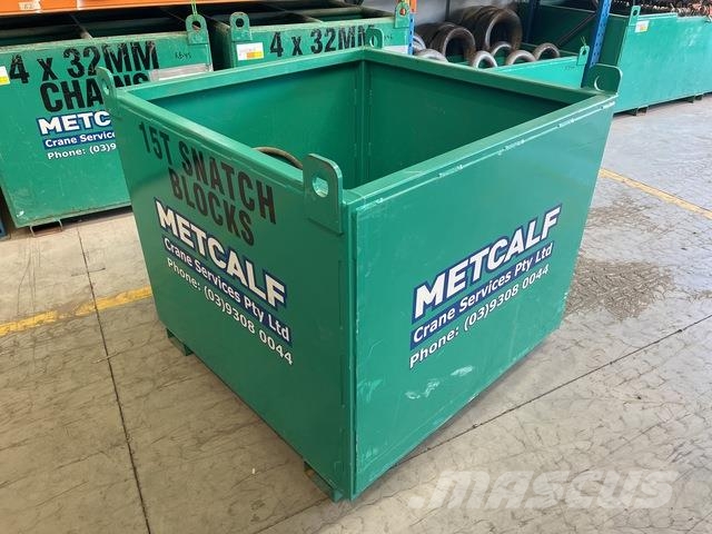 Quantity of (4) 15 ton Snatch Blocks w/22 mm Wire Ostali kranovi