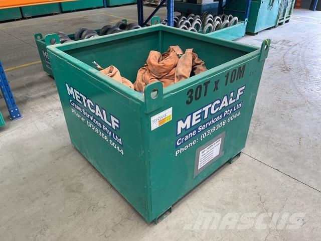 Quantity of (4) 30 t x 10 m Soft Sling Építőipar - Egyebek