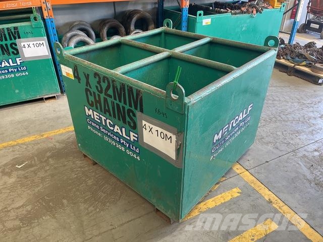 Quantity of (4) 32 mm x 10 m Chains Ostali kranovi