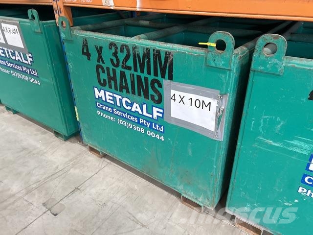 Quantity of (4) 32 mm x 10 m Chains Ostali kranovi