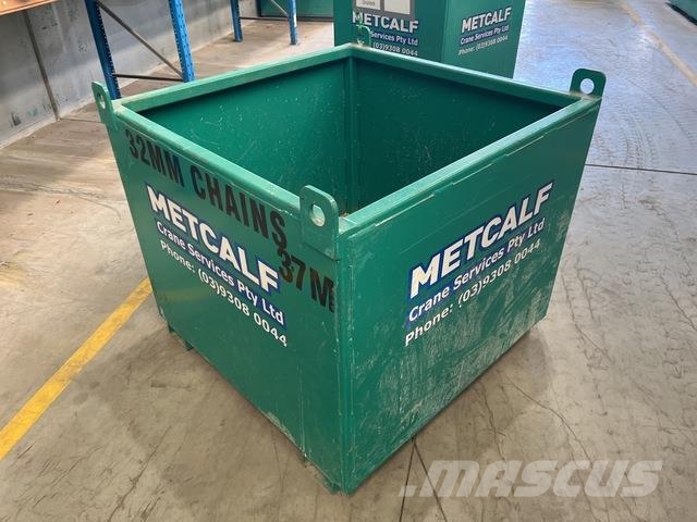 Quantity of (4) 32 mm x 3.7 m G80 Chain Slings Ostali kranovi