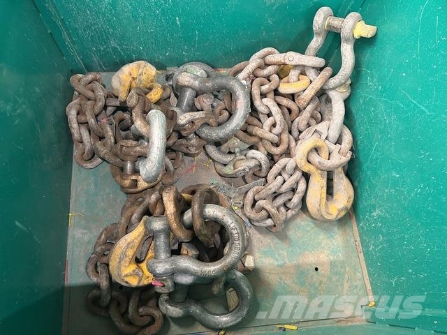 Quantity of (4) 32 mm x 3.7 m G80 Chain Slings Ostali kranovi