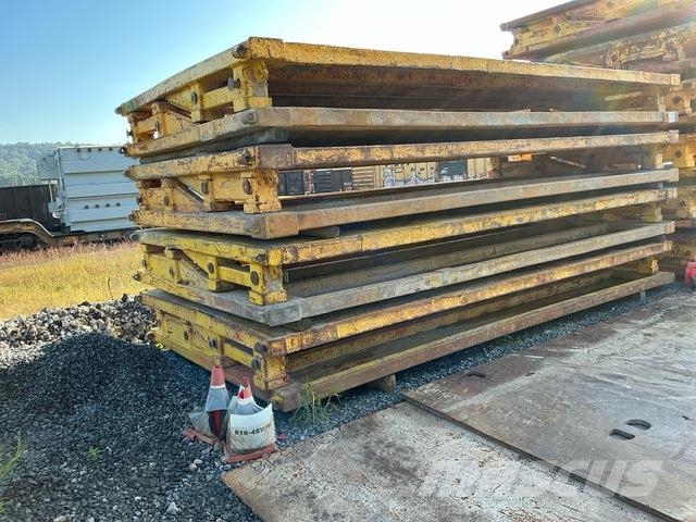 Quantity of (4) 8 ft x 16 ft (4 in Wall) Trench Sh Εξαρτήματα και ανταλλακτικά εξοπλισμού γεωτρήσεων