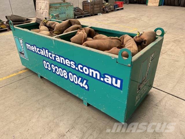  Quantity of (4) 80 t x 10 m Soft Sling Építőipar - Egyebek