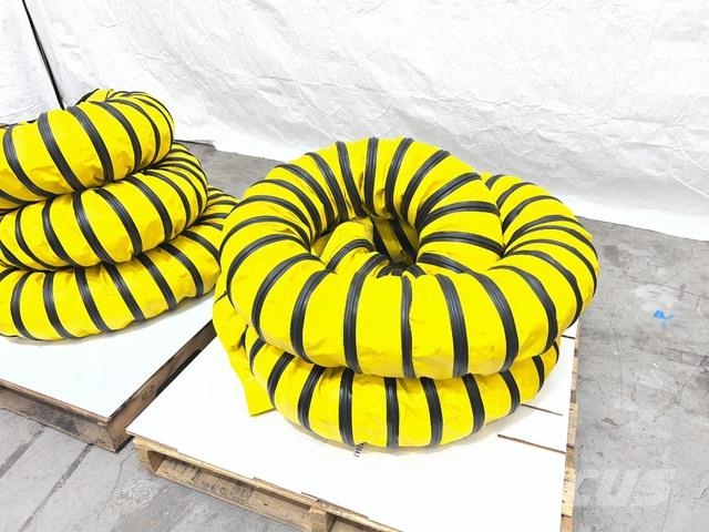 Quantity of (4) Assorted 8 in Air Duct Hose Assemb Verhittings en ontdooi apparatuur