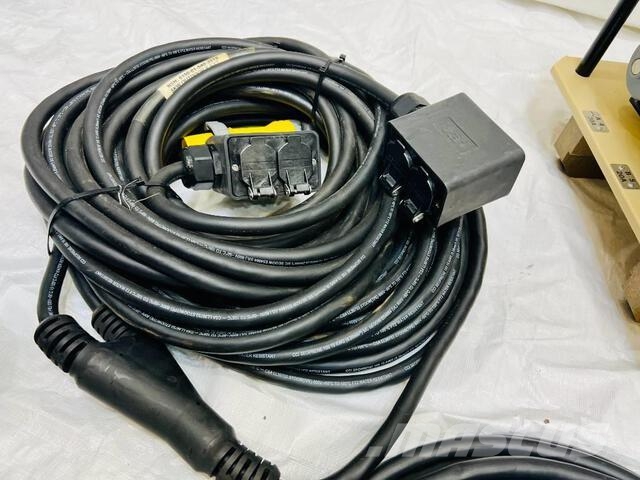 Quantity of (4) LEX 5 KW-0 Power Distribution Spid 건설 장비 - 기타